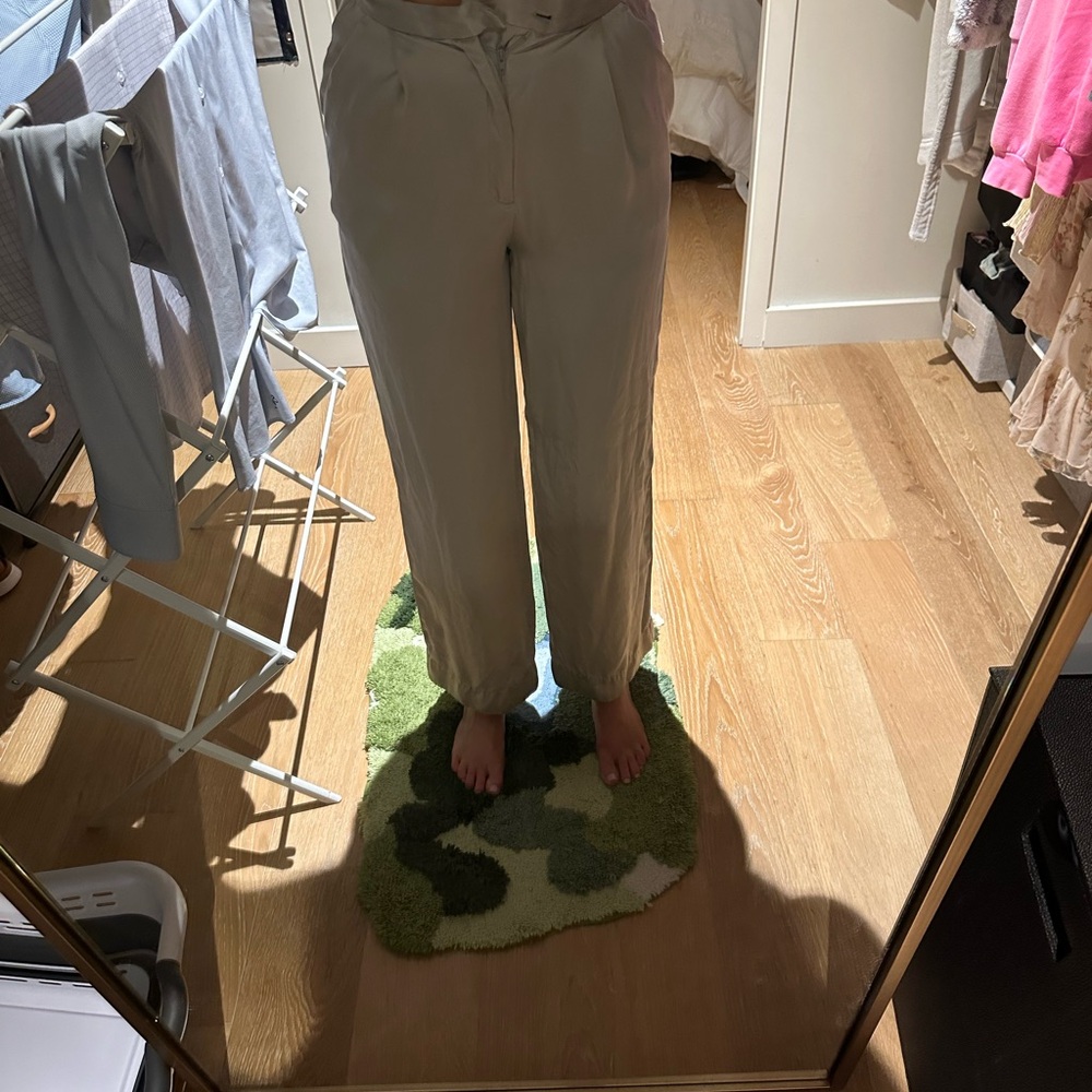 Bite silk pants